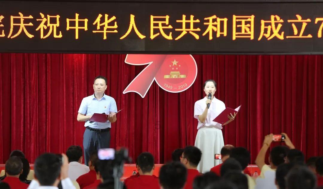 逃出上锁的现代房间8